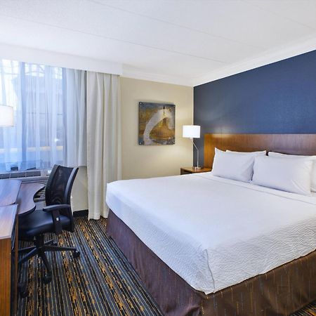 Fairfield By Marriott Inn & Suites Herndon Reston Екстериор снимка